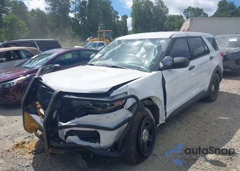 2021 Ford Police Interceptor z USA, uszkodzony, nr VIN 1FM5K8AB1MGB46690